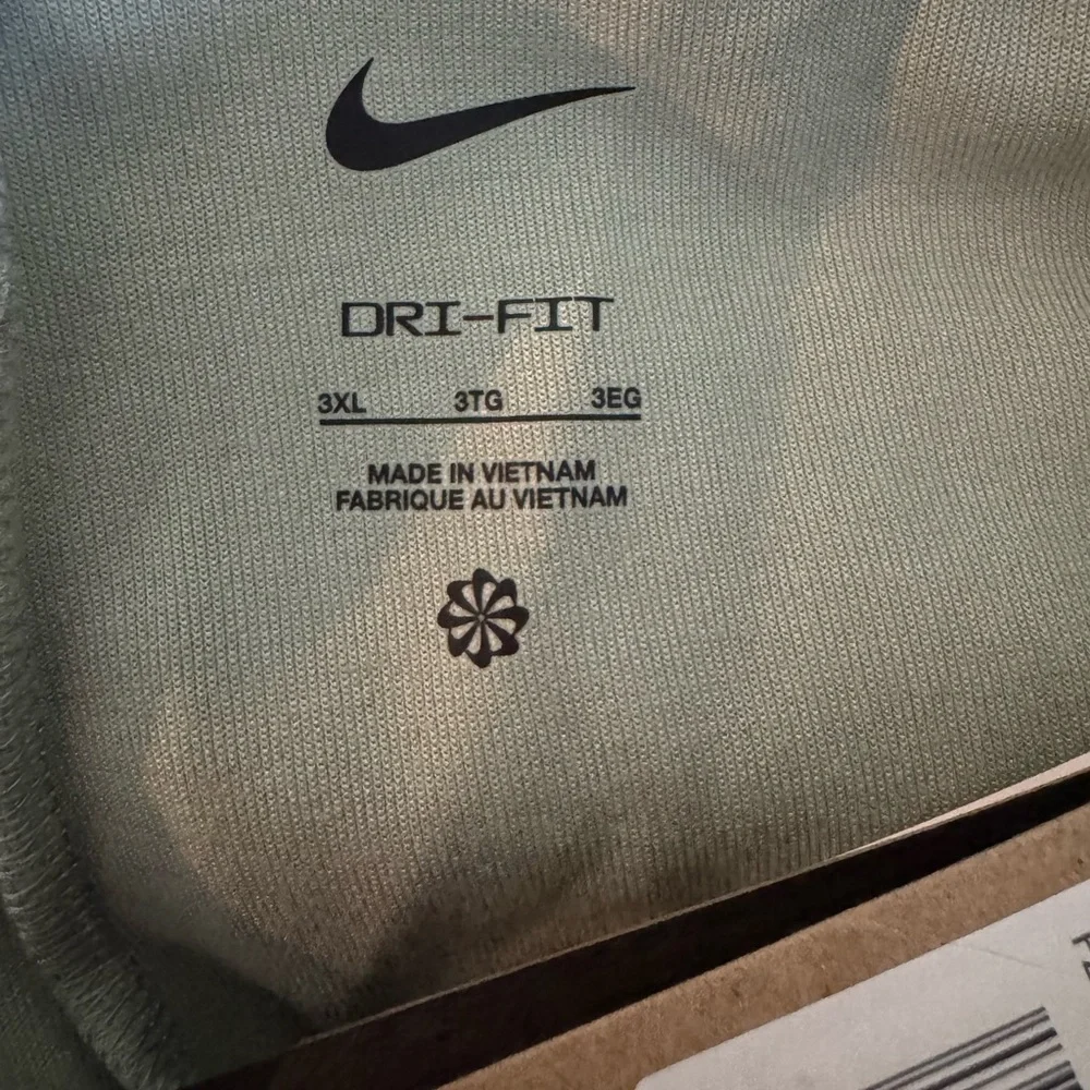 Nike Men’s Primary Dri-FIT UV Tapered Performance Pants Jade Horizon 3XL NWT